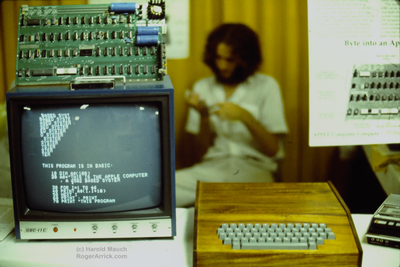Personal Computing 1976 Show Atlantic City NJ Apple 1 Introduction
